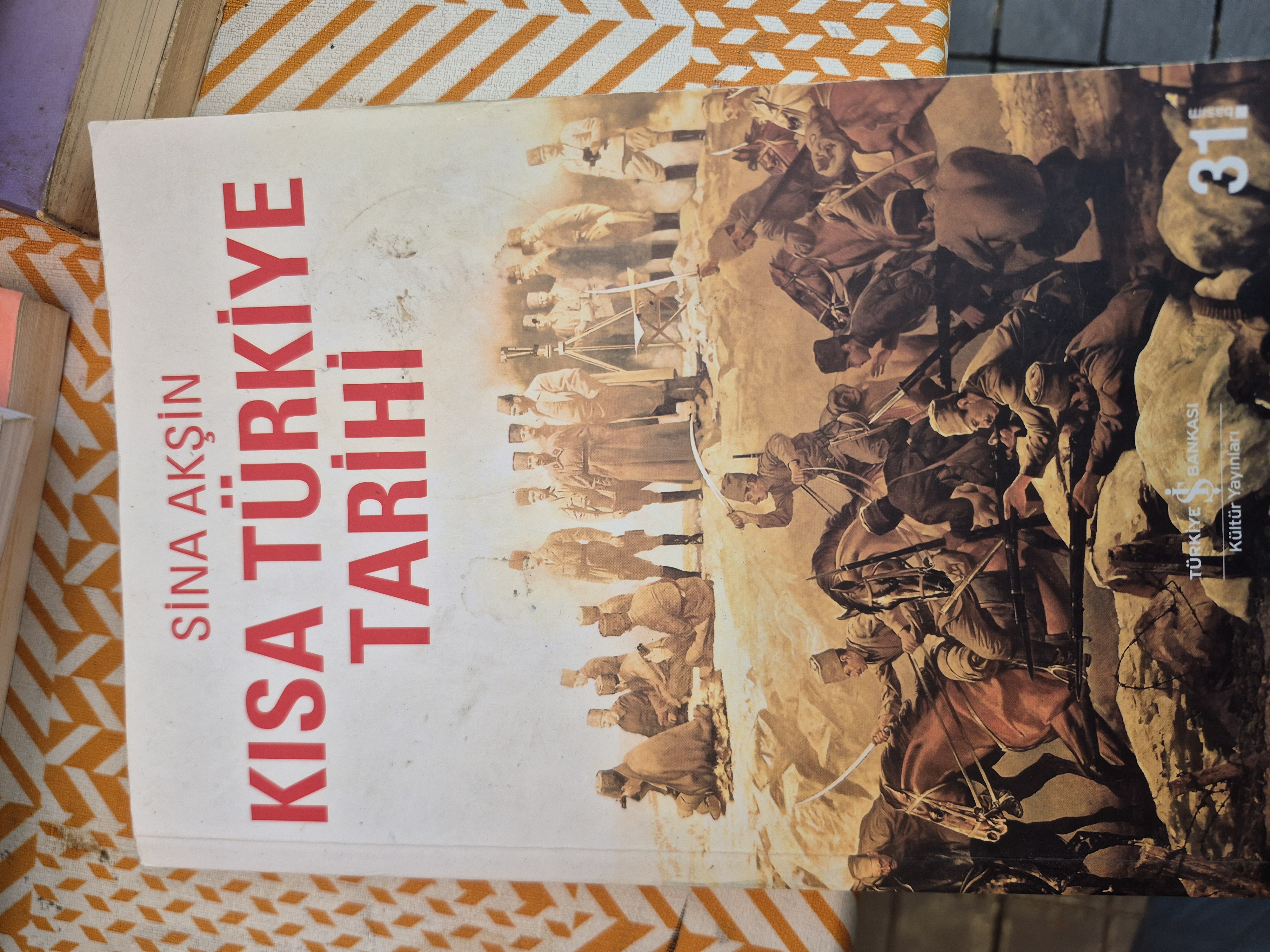 Kısa türkiye tarihi kapak görseli