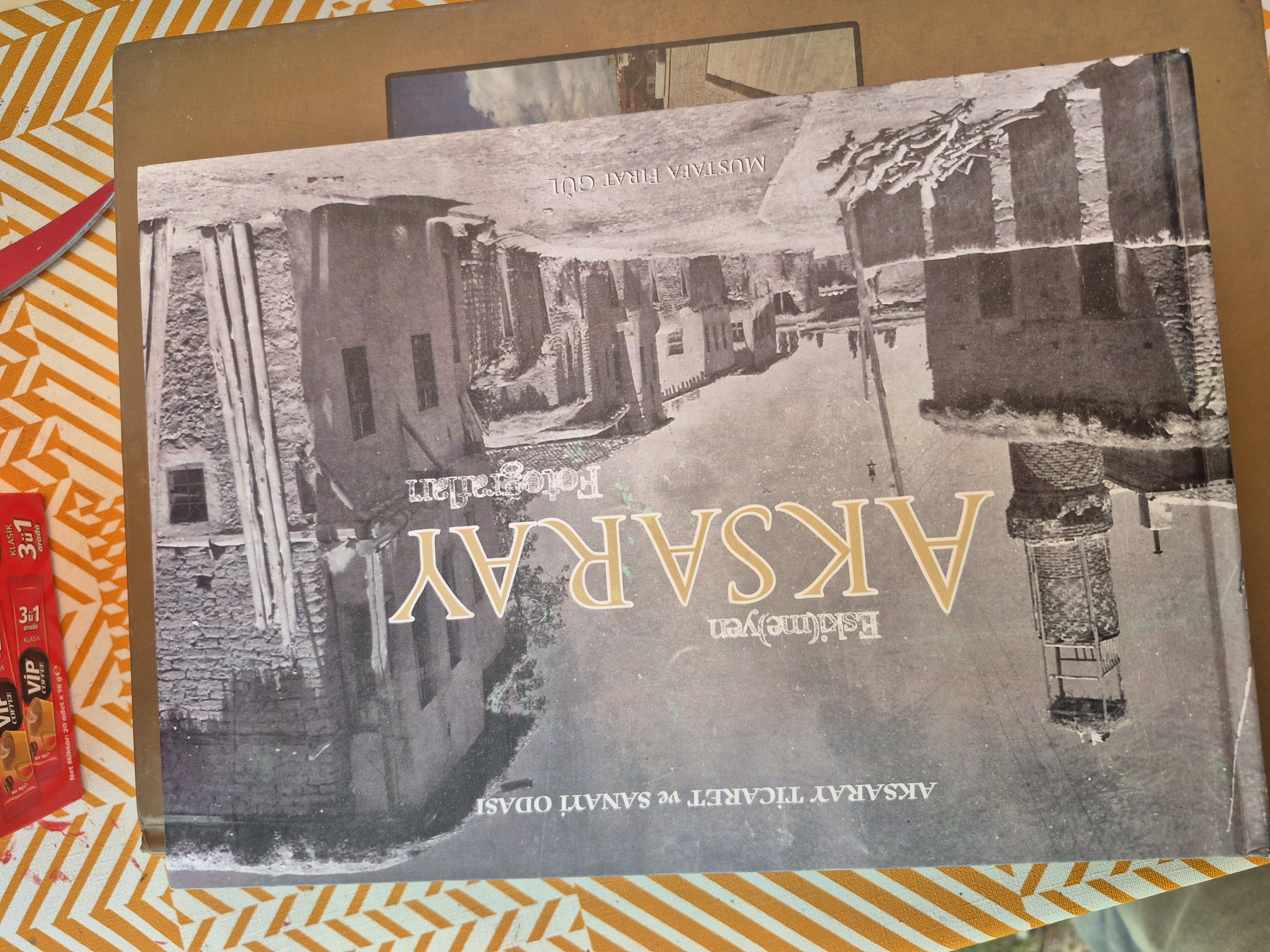 Eskimeyen aksaray fotoğrafları kapak görseli